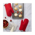  Oven Mitts, 7